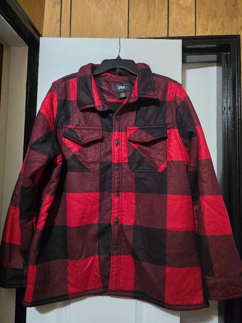 Berkley Jensen Men's Red & Black Buffalo Plaid Button-Up Shacket W Fleece Lining
